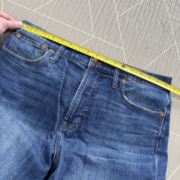 Madewell The Perfect Vintage Crop Jean Women's 31 Medium Wash Distressed - Picture 7 of 9